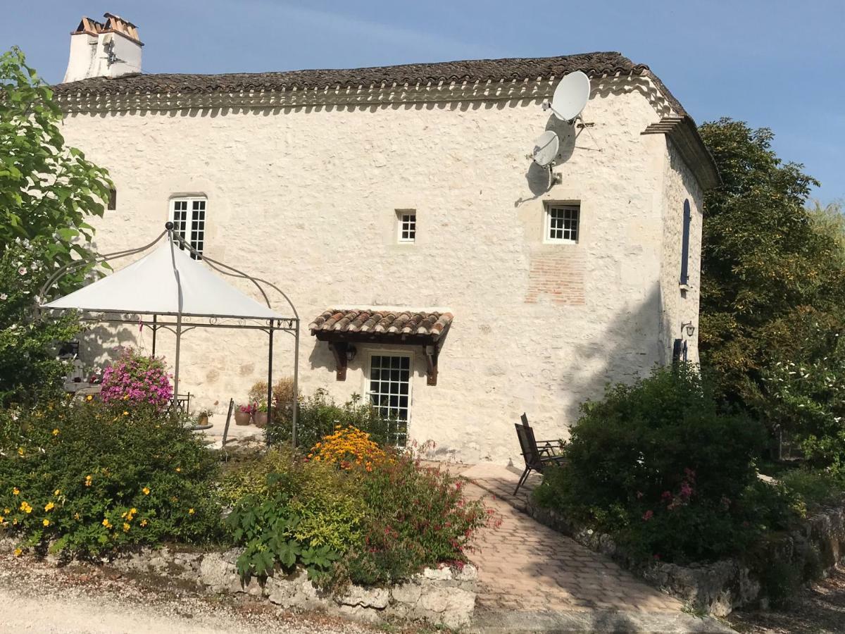 Bergerie Le Vieux Manoir Apartment Valeilles Exterior photo